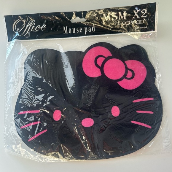 Hello Kitty Black Pink Office Desk Laptop Mouse Pad - Picture 4 of 4
